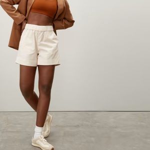 NWOT Everlane The Easy Short